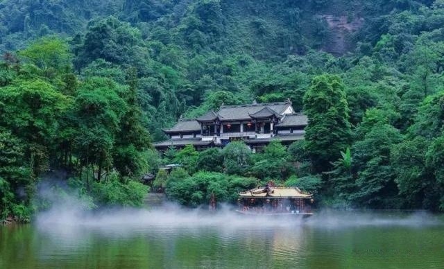 Yuecheng-Lake
